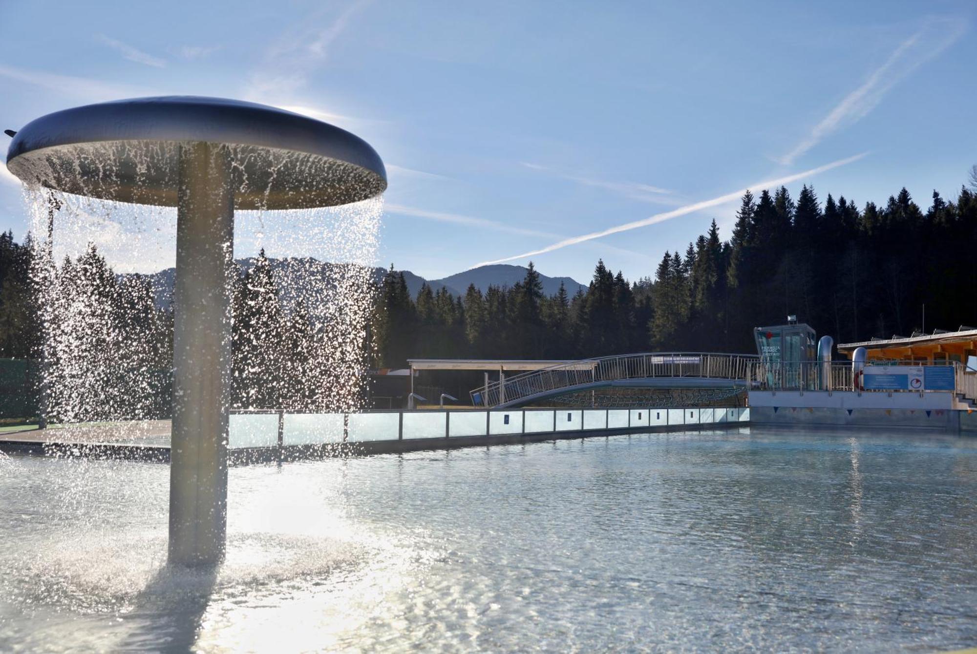 Meander Thermal & Ski Rezort オラヴィツェ エクステリア 写真